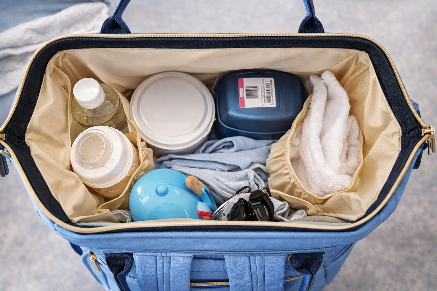 BOLSO MATERNAL  LIVING TRAVELING SHARE